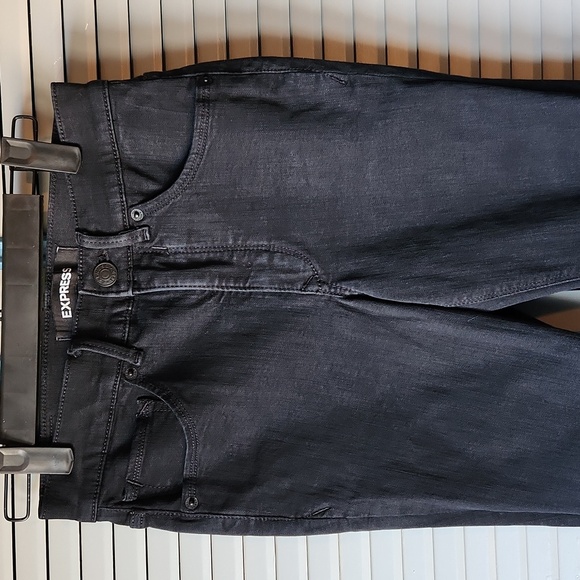 Express Women’s Black Ankle Leggings - Picture 3 of 14